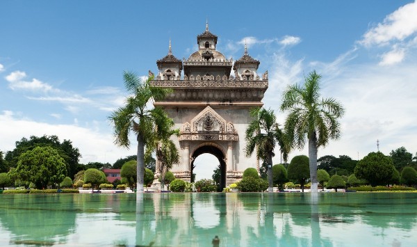 Laos3