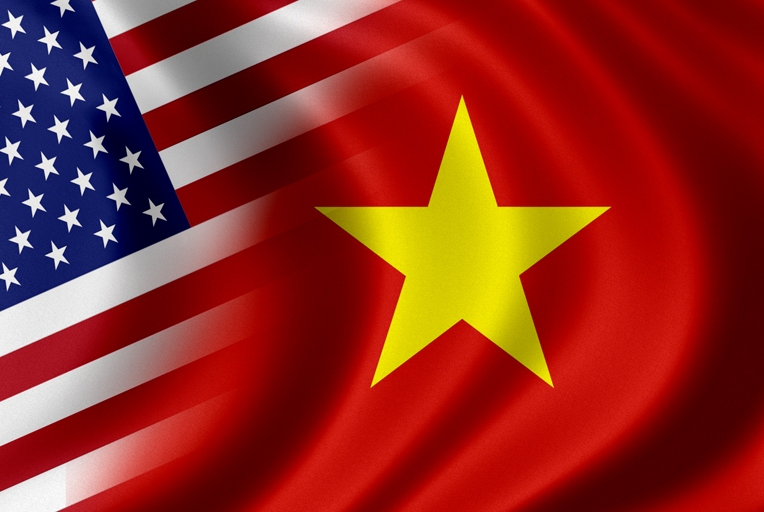 US-Vietnamese-flags
