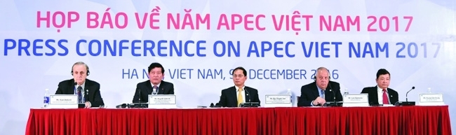 0 Apec