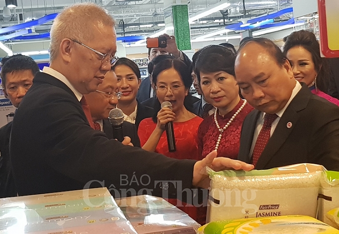 gianhangvietnamtaisingapore
